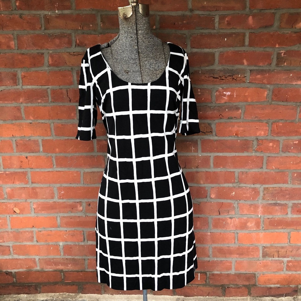 Banana Republic Sheath Dress Black & White Size 2